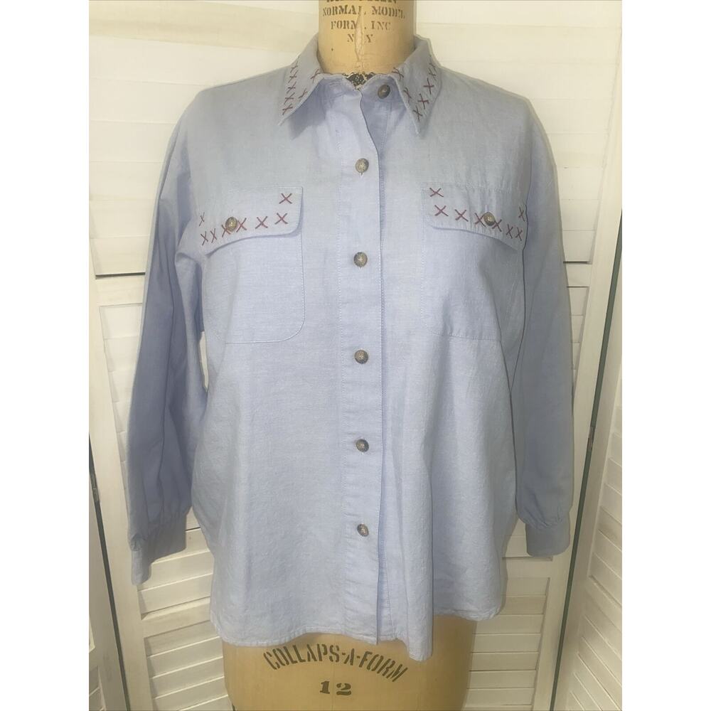 The Villager Sport Petite Blue Button Down Shirt Women’s Long Sleeve Large